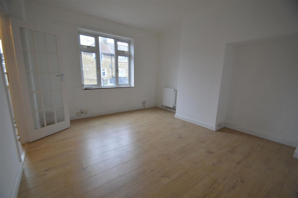 Additional image 4 of 2 bed terraced house for saleHaresfield Road, Dagenham RM10