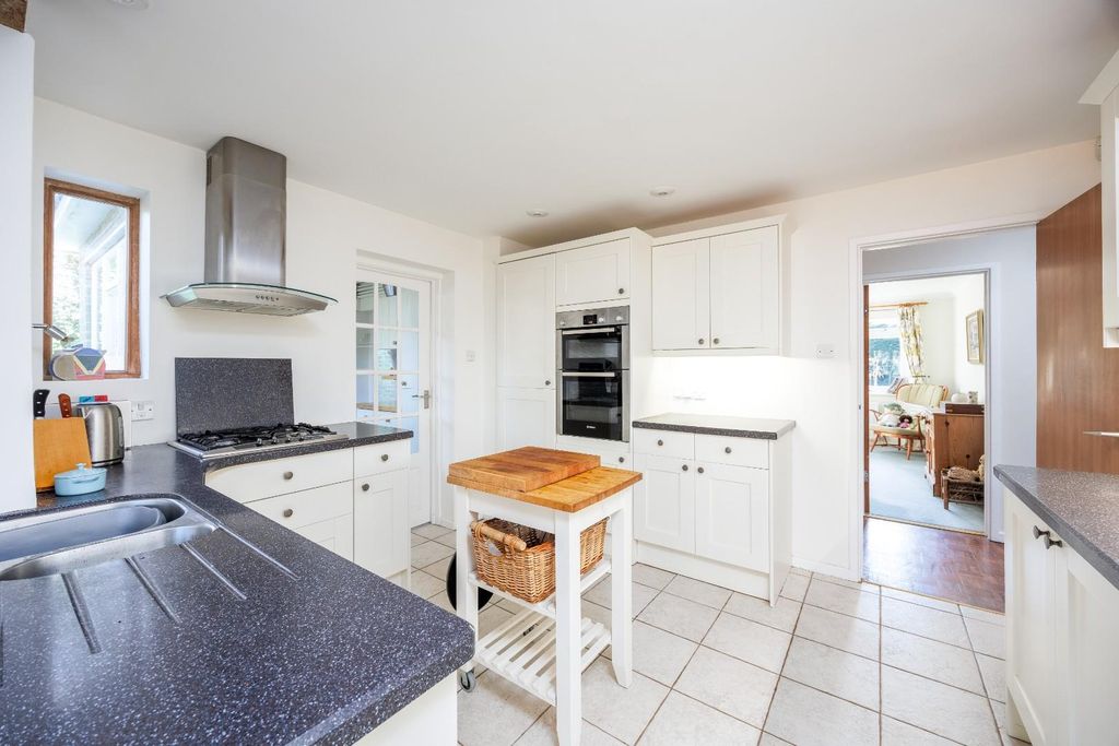 Additional image 4 of 4 bed detached house for saleWarren Road, Crowborough TN6