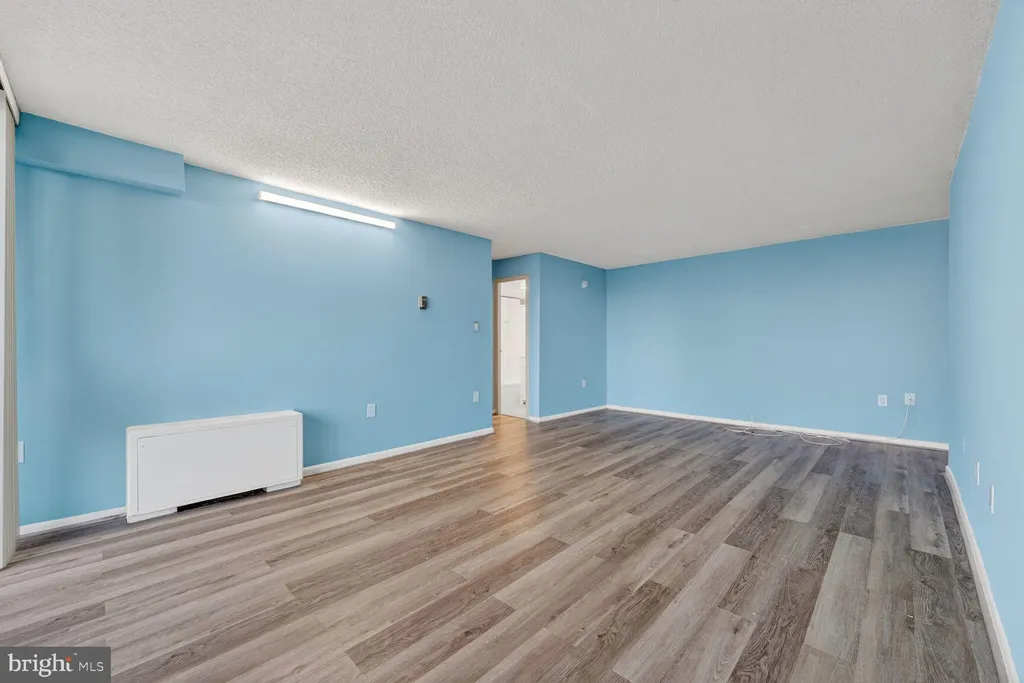 Additional image 7 of 2500 N Van Dorn Street Unit 223, Alexandria, VA 22302