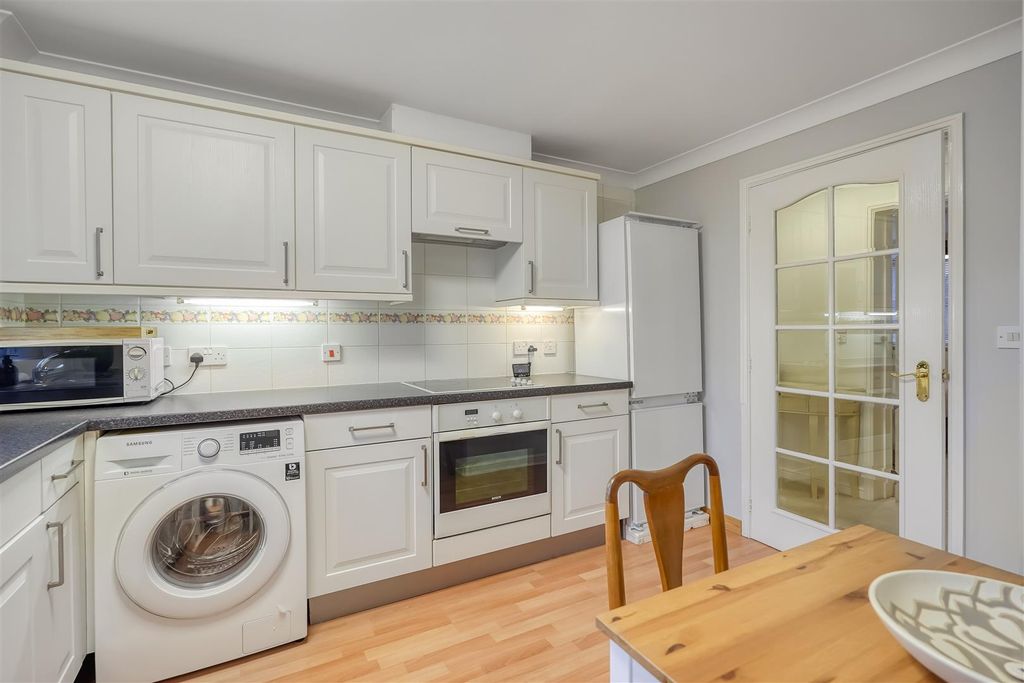 Additional image 6 of 2 bed flat for saleAbbey Springs, Darlington DL3