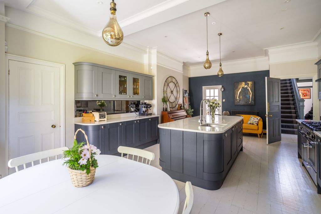 Additional image 2 of 5 bed detached house for saleAviemore Road, Crowborough TN6