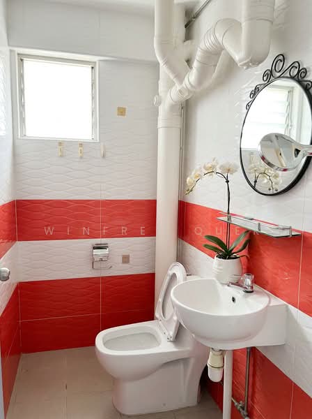 855 Tampines Street 83 photo 2