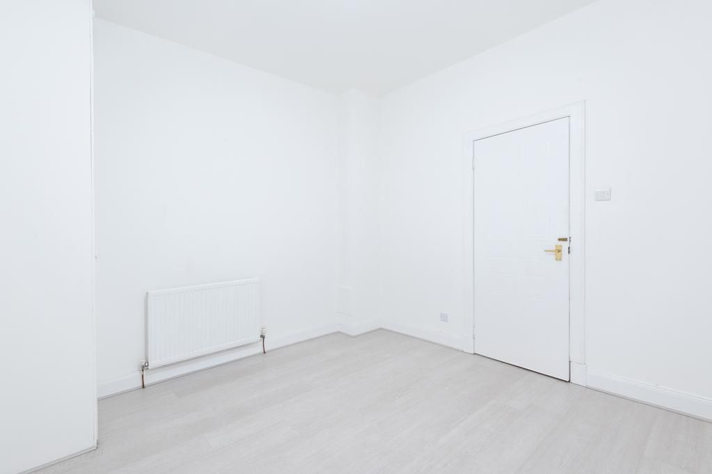 Additional image 11 of 2 bed flat for saleSt. Catherine Street, Cupar KY15