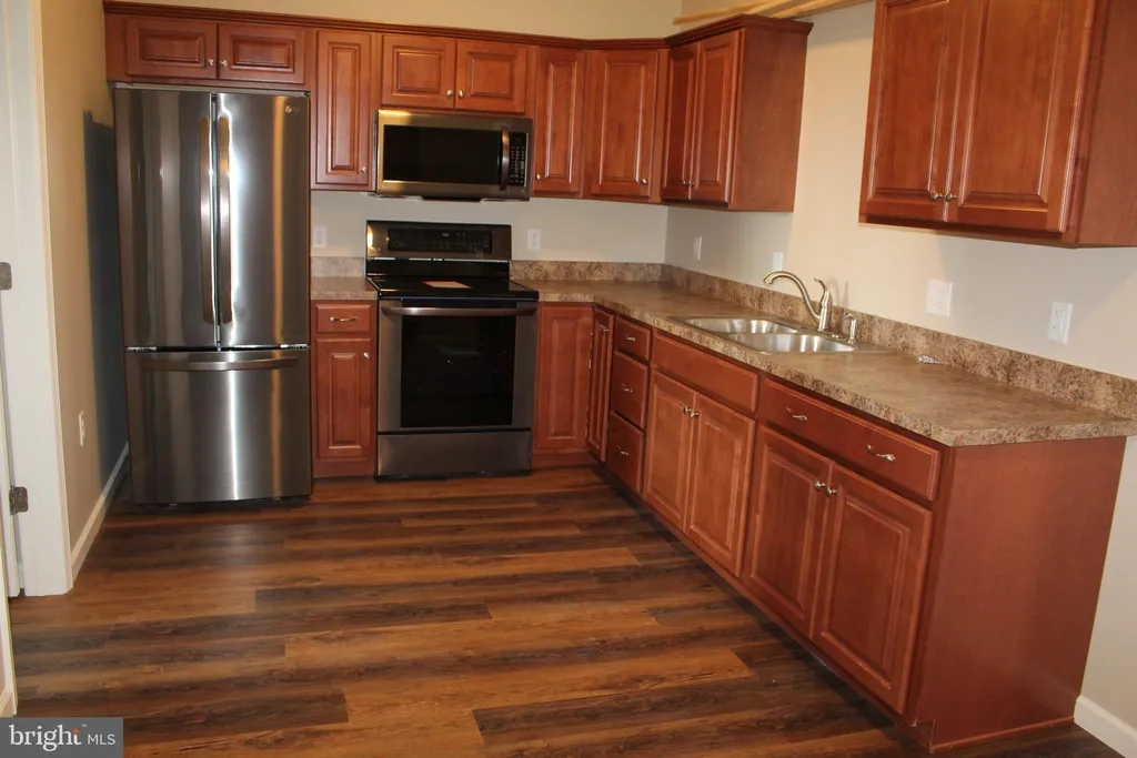 Additional image 3 of 2560 Freysville Road Unit B, Red Lion, PA 17356