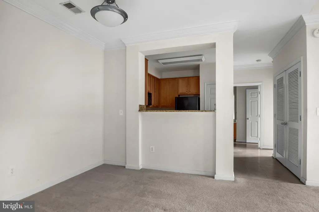 Additional image 9 of 4850 Eisenhower Avenue Unit 407, Alexandria, VA 22304