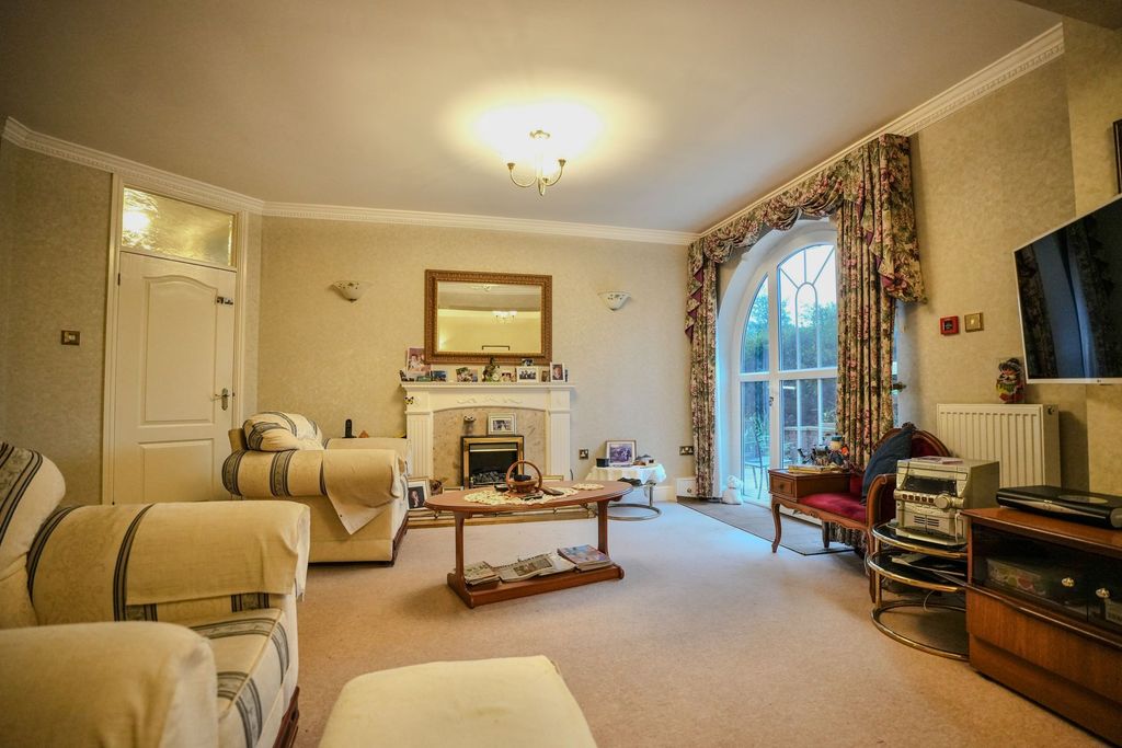 1 bed flat for saleColne Road, Cromer NR27 photo 4