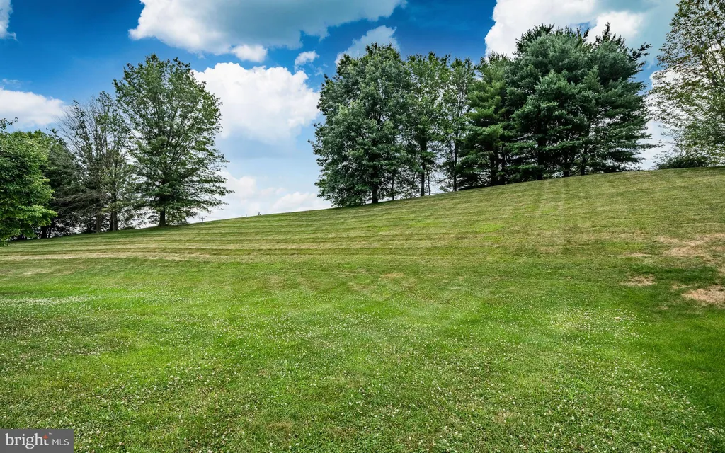129 Spur Lane, West Chester, PA 19382