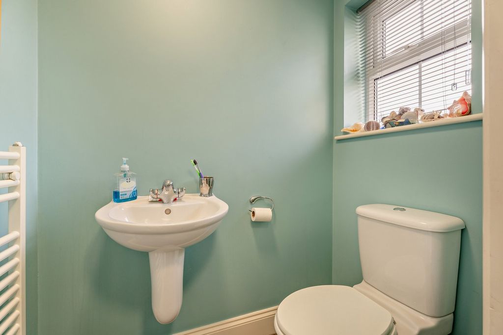 Additional image 13 of 5 bed terraced house for saleCommercial Street, Crook DL15