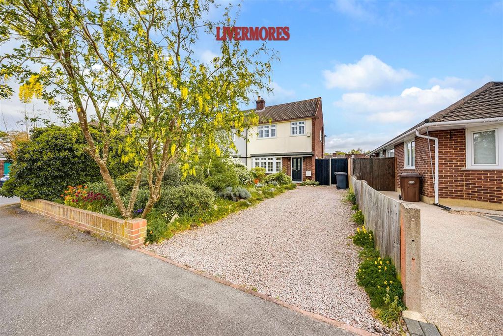 Additional image 5 of 3 bed semi-detached house for saleTredegar Road, Dartford DA2