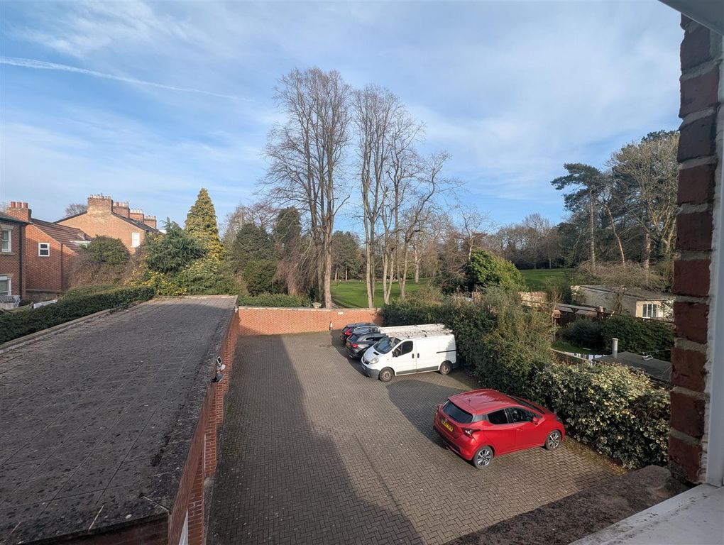 Additional image 10 of 2 bed flat for saleConiscliffe Road, Darlington DL3