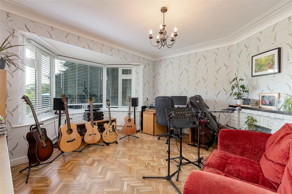Additional image 9 of 4 bed detached house for saleConiscliffe Road, Darlington DL3