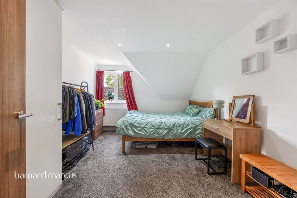 Additional image 14 of 2 bed flat for saleKendra Hall Road, South Croydon CR2