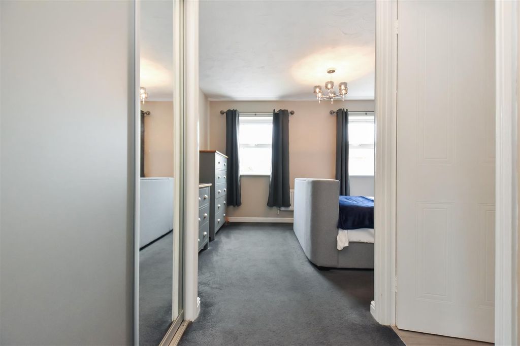 Additional image 18 of 4 bed detached house for saleSiskin Chase, Cullompton EX15