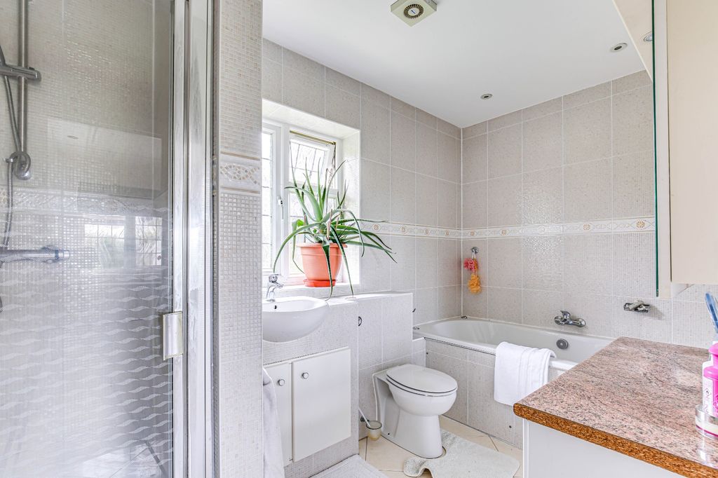 Additional image 12 of 6 bed detached house for saleShaw Crescent, South Croydon CR2
