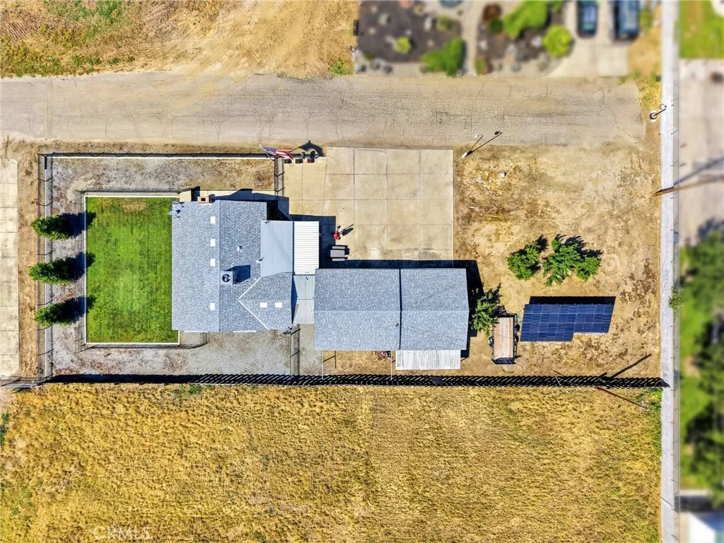 4007 W Myrtle Avenue, Visalia, CA 93277
