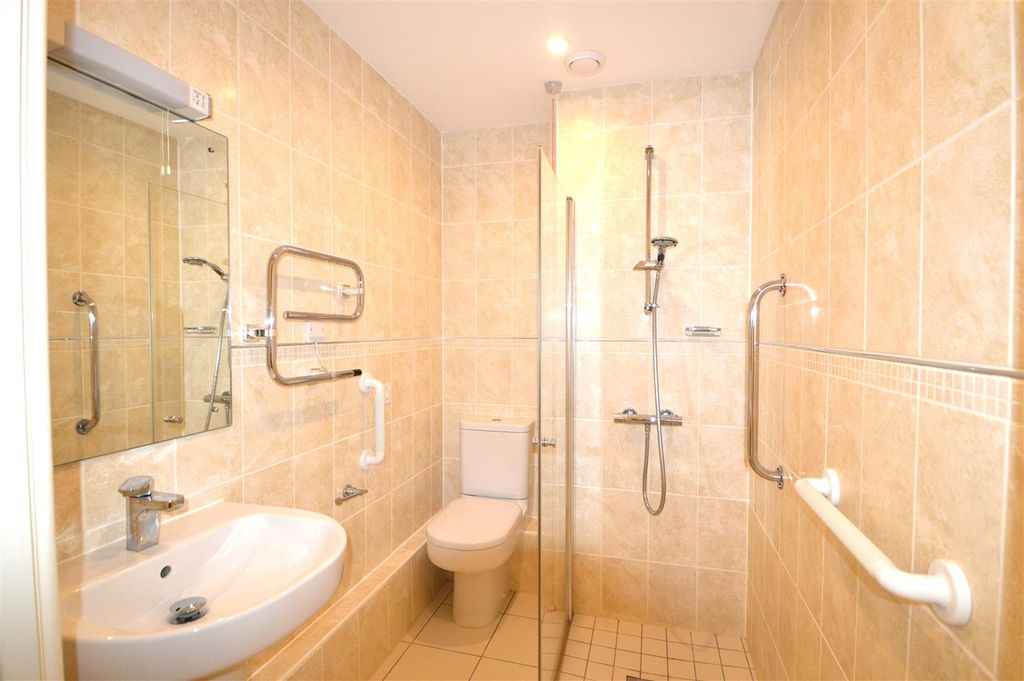 Additional image 10 of 2 bed flat for saleHolmes Place, Crowborough Hill, Crowborough TN6