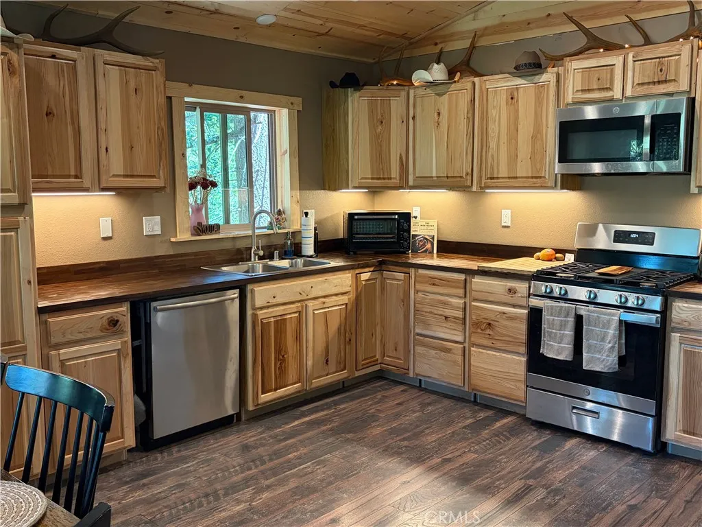 Additional image 11 of 5975 Pine Avenue, Angelus Oaks, CA 92305