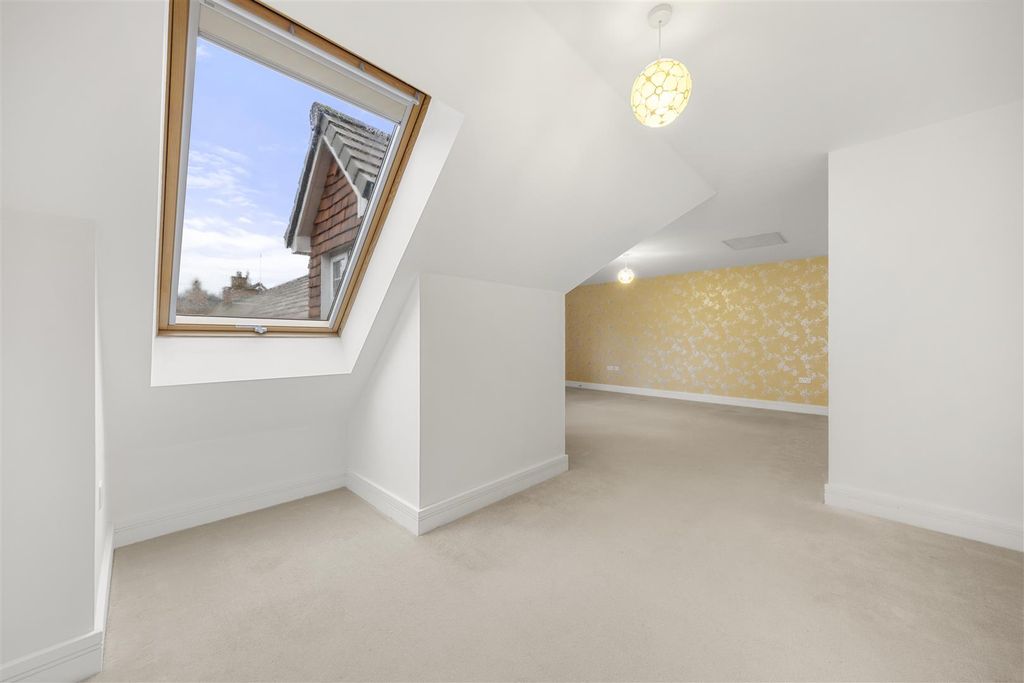 Additional image 9 of 1 bed flat for saleCrowborough Hill, Crowborough TN6