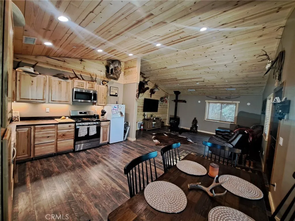 Additional image 67 of 5975 Pine Avenue, Angelus Oaks, CA 92305