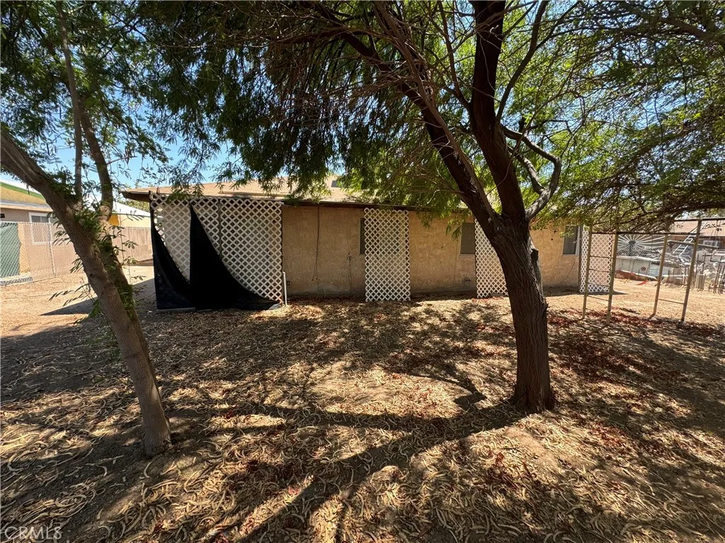 381 San Luis Way, Blythe, CA 92225