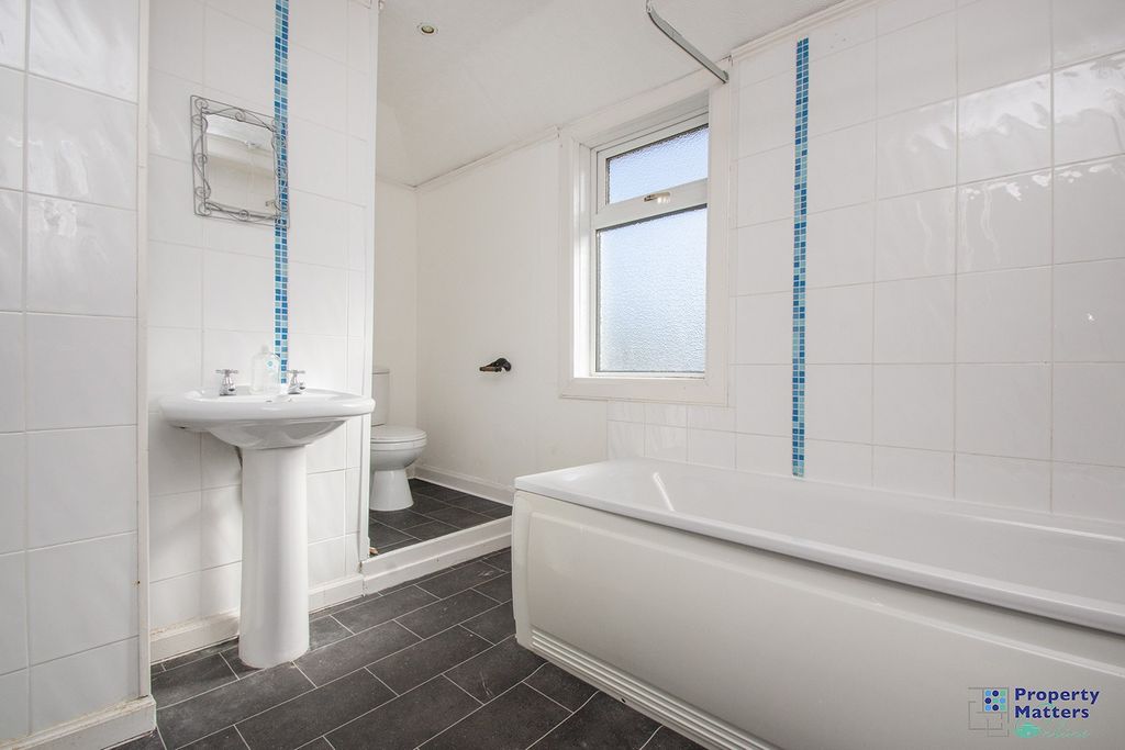 Additional image 9 of 2 bed end terrace house for saleMain Street, Auchinleck KA18