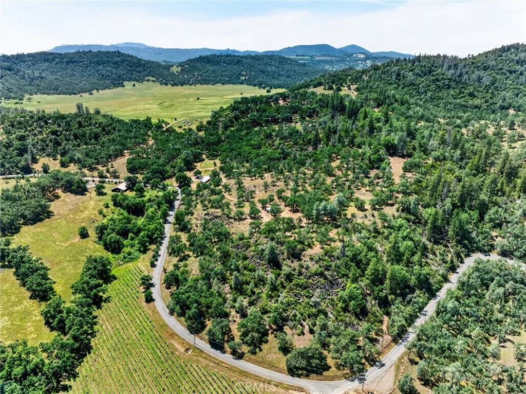 13505 Spruce Grove Rd, Lower Lake, CA 95457