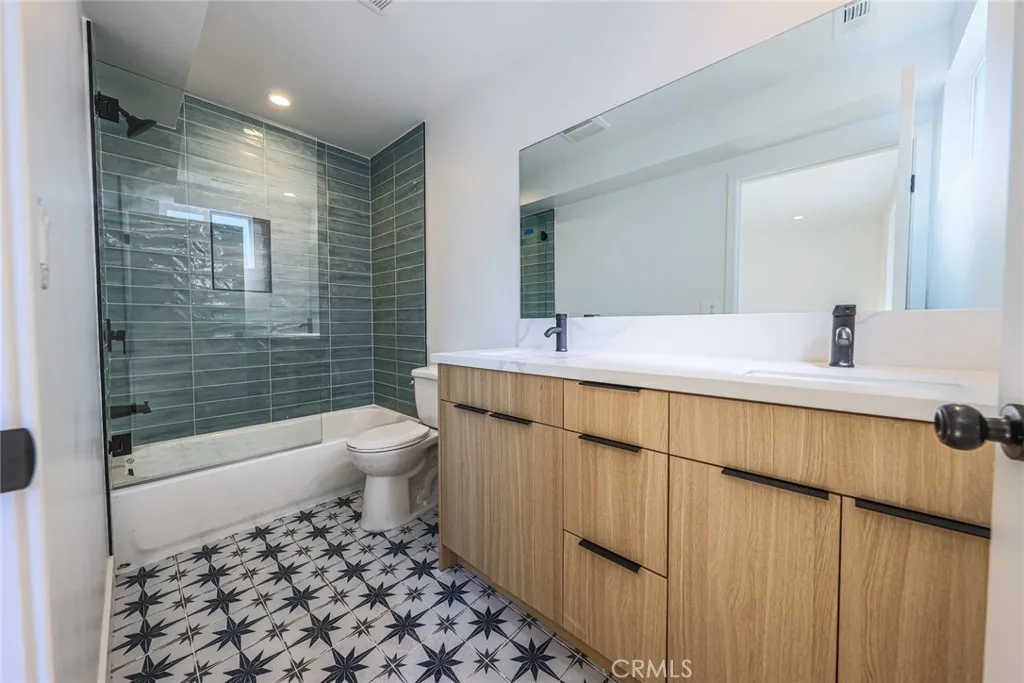 Additional image 39 of 2012 Dunsmuir Avenue Unit B, Los Angeles, CA 90016