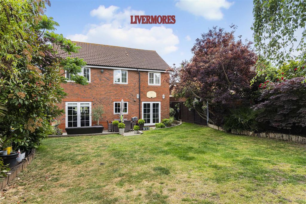 Additional image 12 of 4 bed detached house for saleMartin Road, Dartford DA2