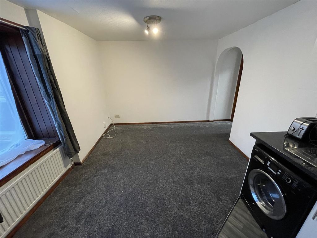 Additional image 5 of 1 bed flat for sale2 Ladyburn Place, Cupar KY15