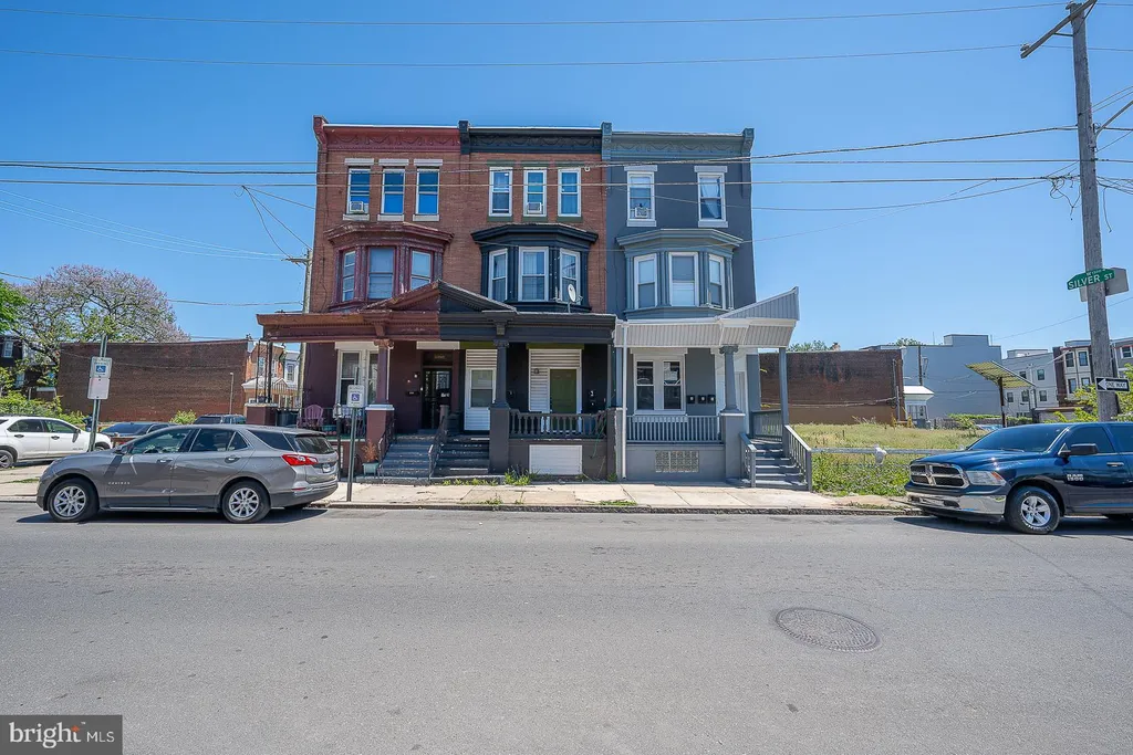 2735 N 13th Street, Philadelphia, PA 19133