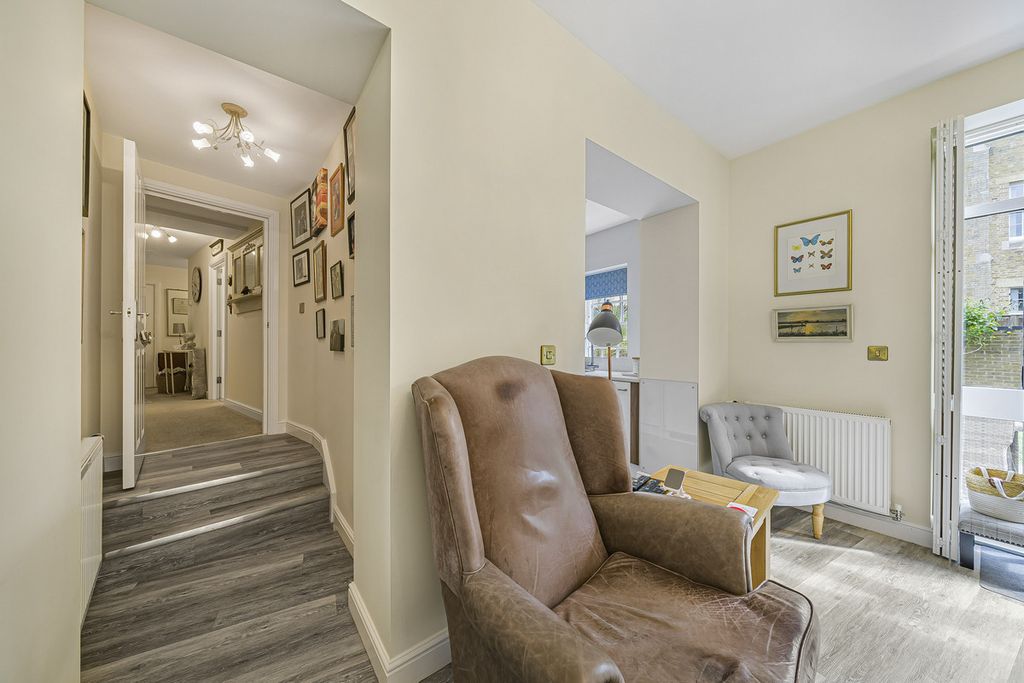 Additional image 12 of 2 bed flat for saleBunstone Hall, Chapel Drive, Dartford DA2