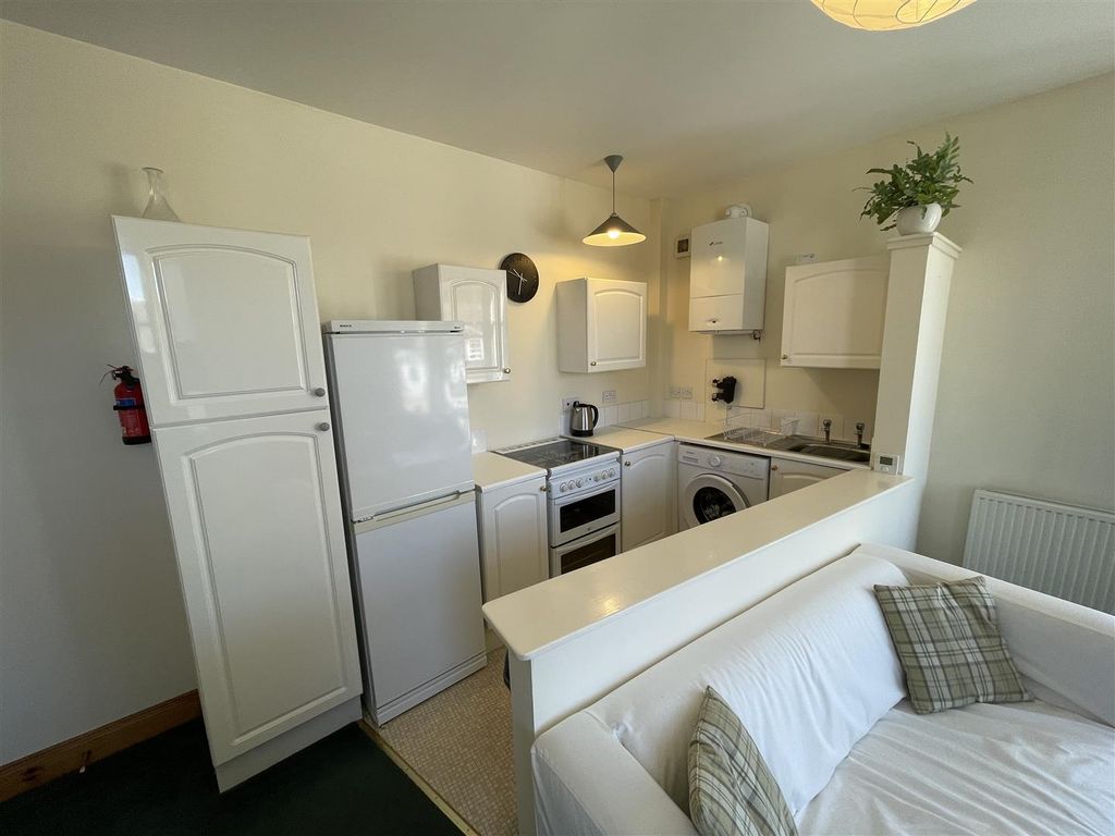 Additional image 3 of 1 bed flat for sale5 Southbridge House, South Bridge, Cupar KY15