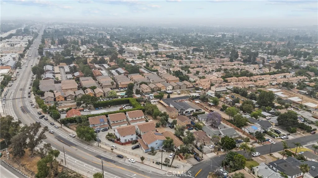 14552 Foothill Blvd, Sylmar, CA 91342