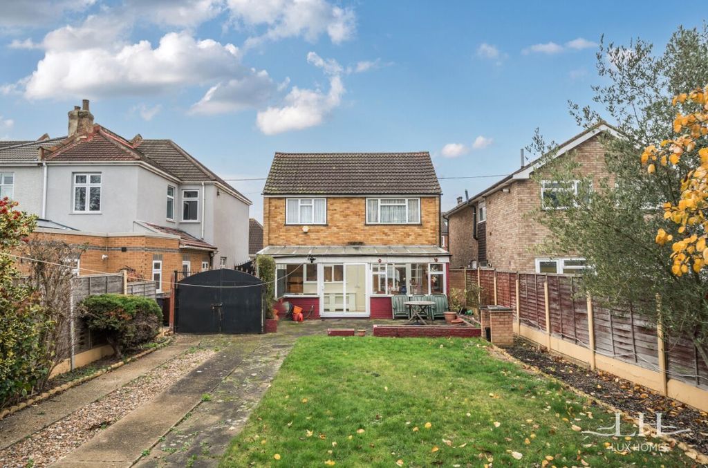 Additional image 8 of 3 bed detached house for saleAldborough Road, Dagenham RM10