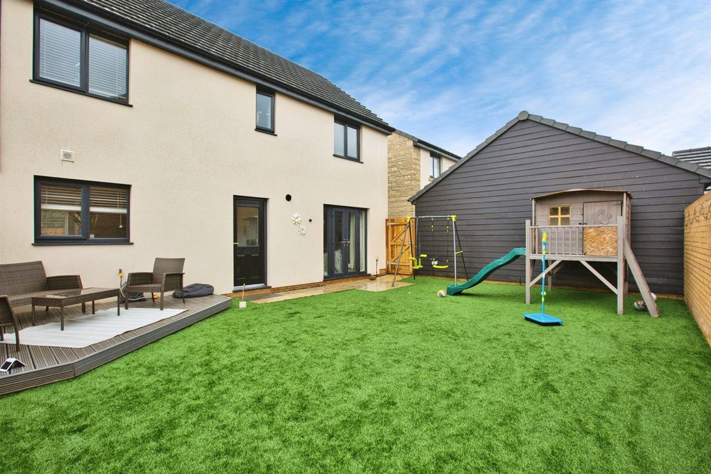 Additional image 7 of 4 bed detached house for saleSutton Grove, Crewkerne TA18