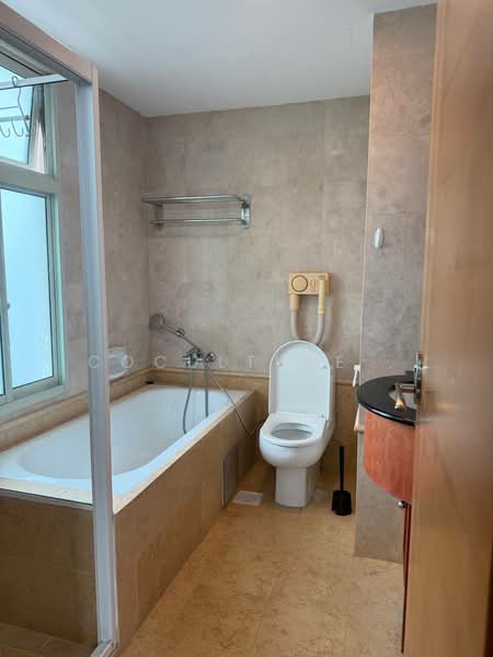 12 Stirling Road photo 4