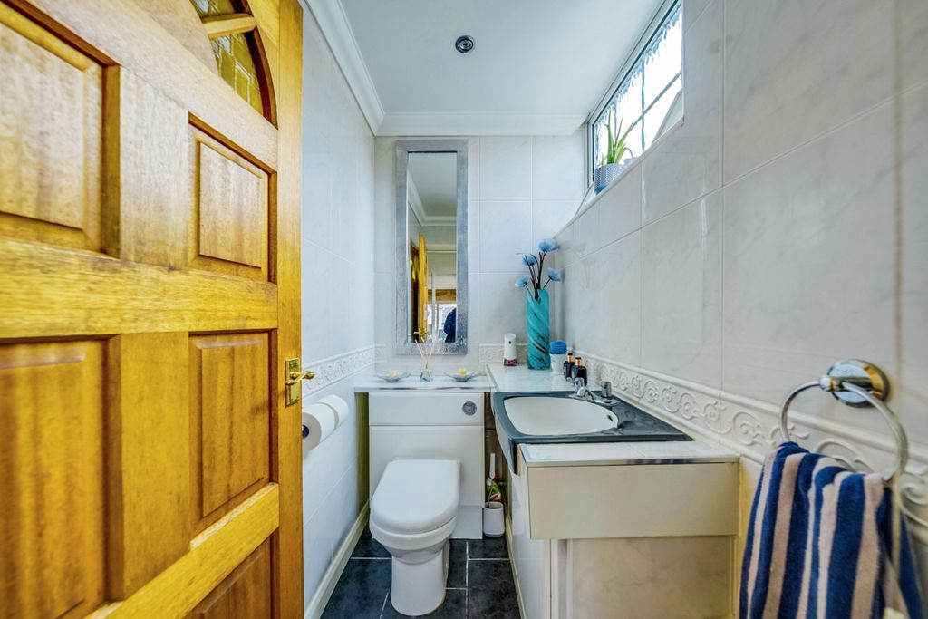 Additional image 16 of 5 bed detached house for saleBrentfield Road, Dartford DA1