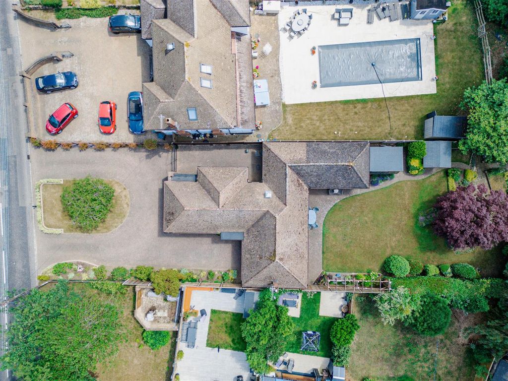 Additional image 2 of 3 bed detached bungalow for saleOakfield Lane, Dartford DA2