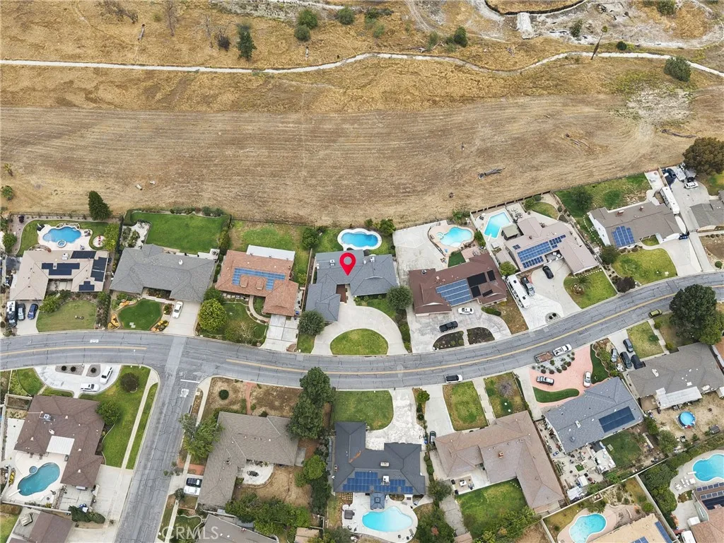 5623 Sycamore Ave, Rialto, CA 92377