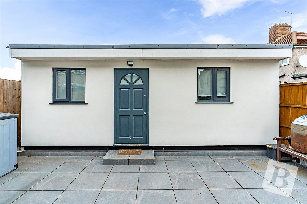 Additional image 8 of 4 bed end terrace house for saleReede Road, Dagenham RM10