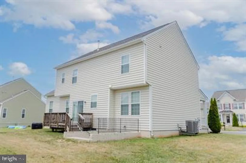 122 Blakely Road, Kearneysville, WV 25430