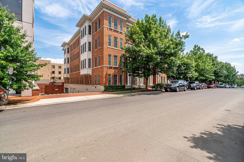 Additional image 2 of 1023 N Royal Street Unit 312, Alexandria, VA 22314