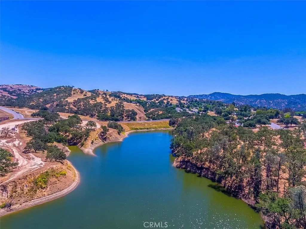 5223 Running Rabbit Cir, Paso Robles, CA 93446