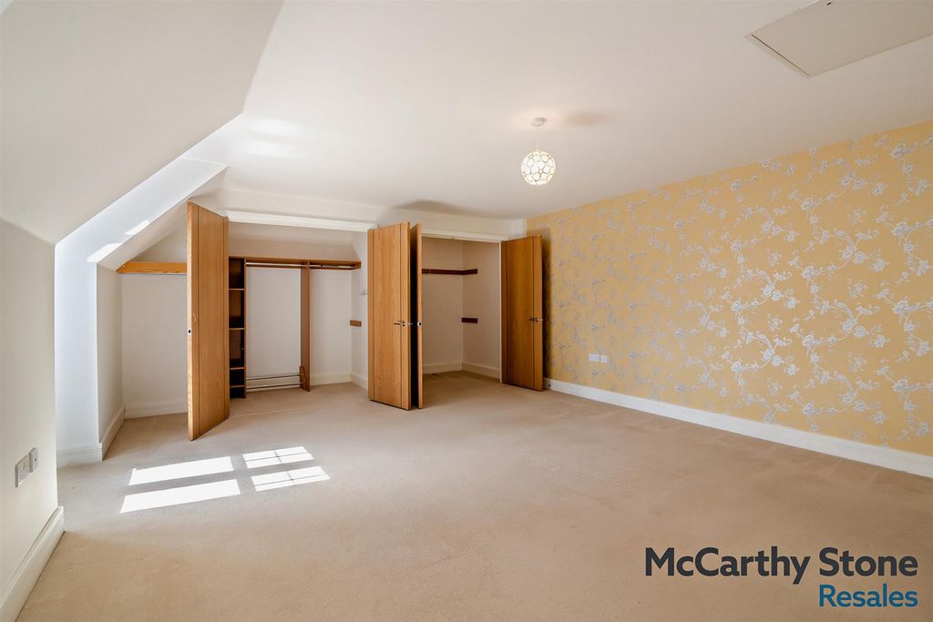 Additional image 12 of 1 bed flat for saleHolmes Place, Crowborough Hill, Crowborough TN6