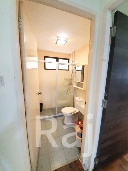 50 Bayshore Road photo 3