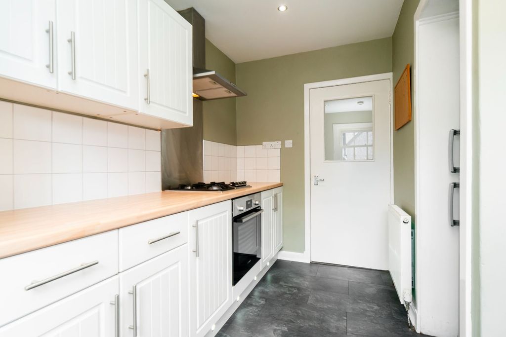 Additional image 6 of 1 bed flat for sale153E High Street, Dalkeith, Midlothian EH22