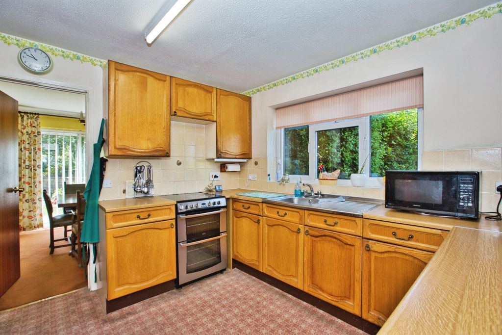 Additional image 3 of 4 bed detached house for saleThe Laurels, Crewkerne TA18