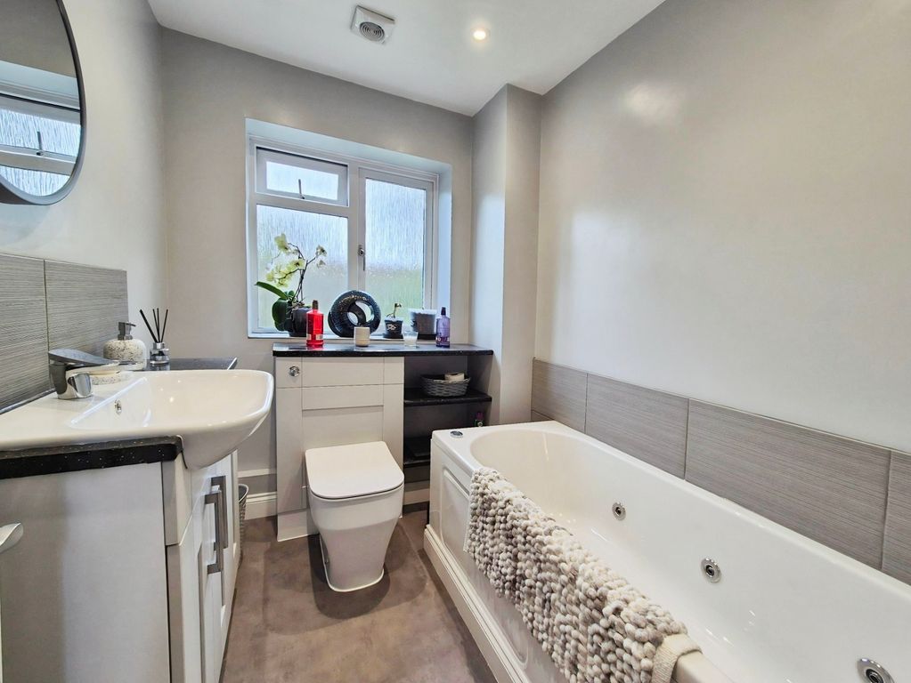 Additional image 19 of 4 bed detached house for saleFox Meadows, Crewkerne TA18