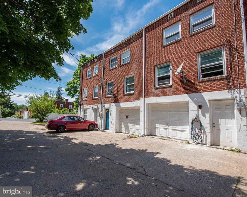 2205 Kensington Street, Harrisburg, PA 17104