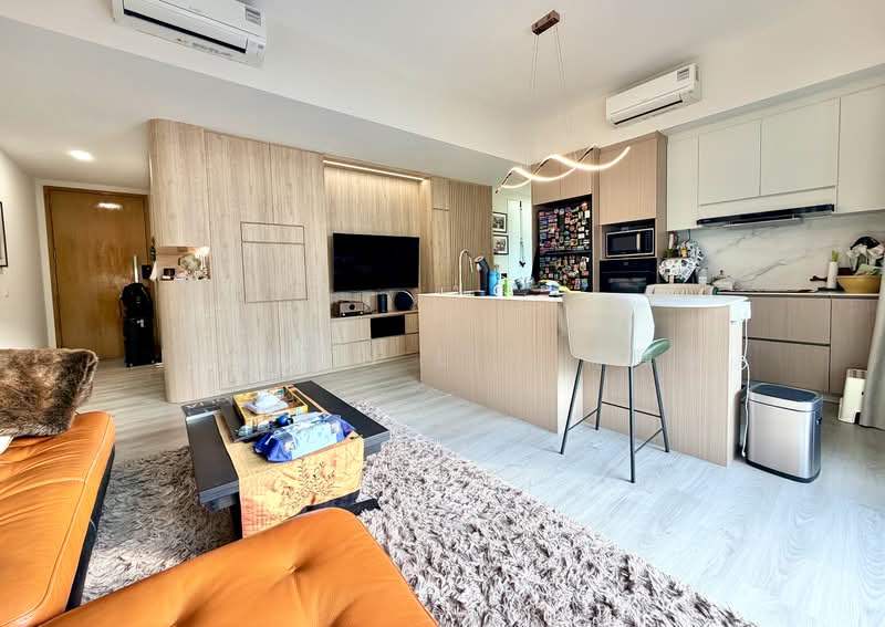 6 Sinaran Drive photo 3